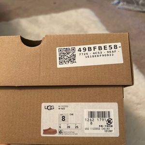 Ugg Tasman in chestnut